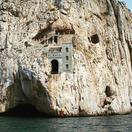 Отель типа 